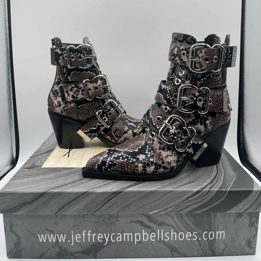 Jeffrey Campbell Women's Caceres Boots, Brown White Snake Black size 5